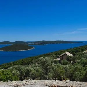  Campingplatz Glamping Tents And Mobile Homes Trasorka Kroatien