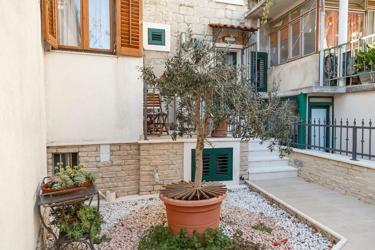 Apartments Villa Cambi Split 0*,  Chorvatsko